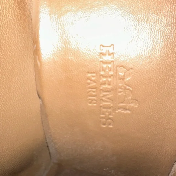 Hermes Pumps - Picture 2 of 12